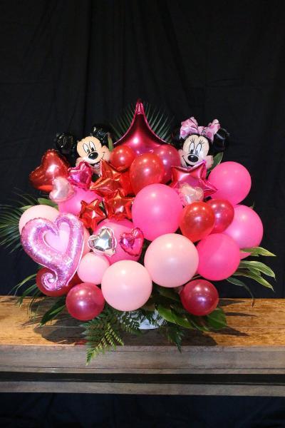 暖色系でまとめたバルーンアレンジメント